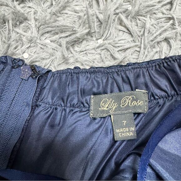 Lily Rose Blue Short Formal Dress Size 7 - Picture 4 of 6